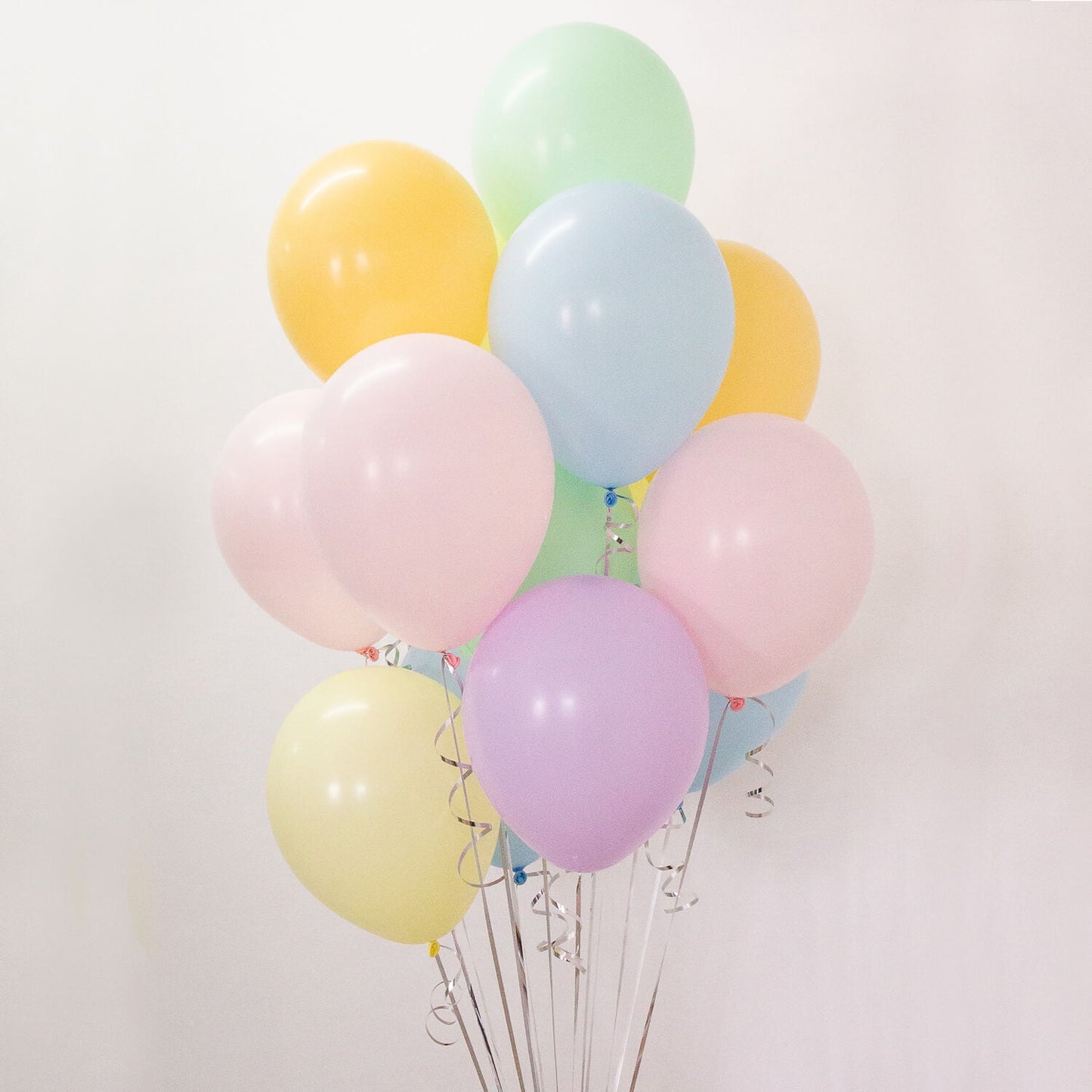 Pastel Gökkuşağı Lüks Balon Buketi Seti | balOnin